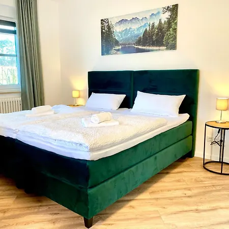 Fuer 10 Personen Mit Garten * Байройт