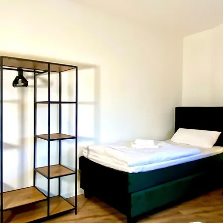 Fuer 10 Personen Mit Garten