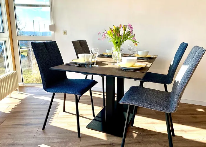 בית נופש Fuer 10 Personen Mit Garten